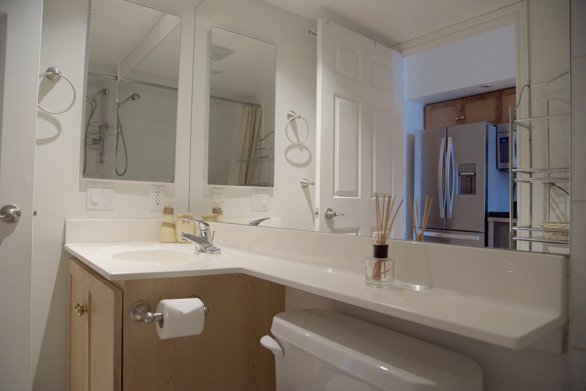 Cozy Penthouse Studio Toronto Exterior photo